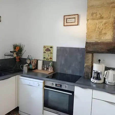 Maison De Caractère Au Cœur De La Cité Médiévale De * Gourdon-en-quercy