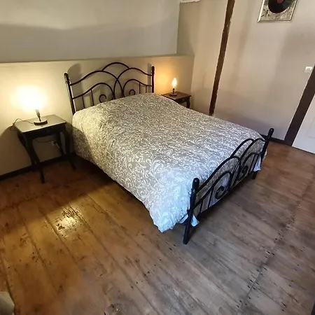 Maison De Caractère Au Cœur De La Cité Médiévale De * Gourdon-en-quercy